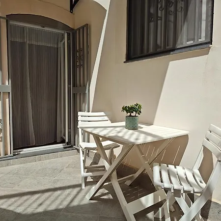 Dimora Genovesi Apartman *