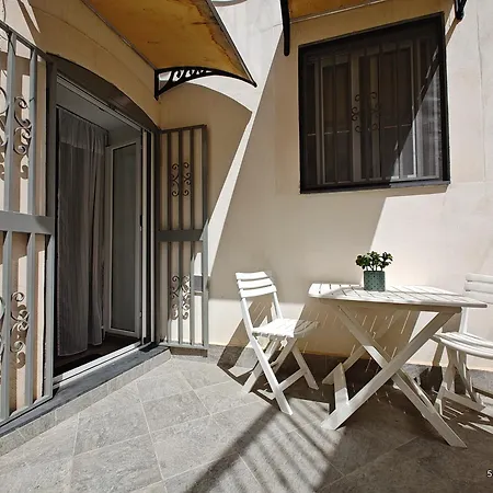 Apartman Dimora Genovesi *