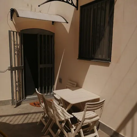 Holiday home Dimora Genovesi