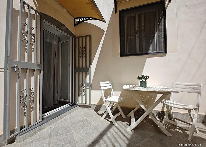 別荘 Dimora Genovesi *