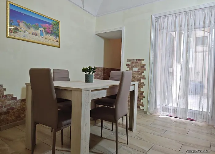 Dimora Genovesi 別荘 カターニア